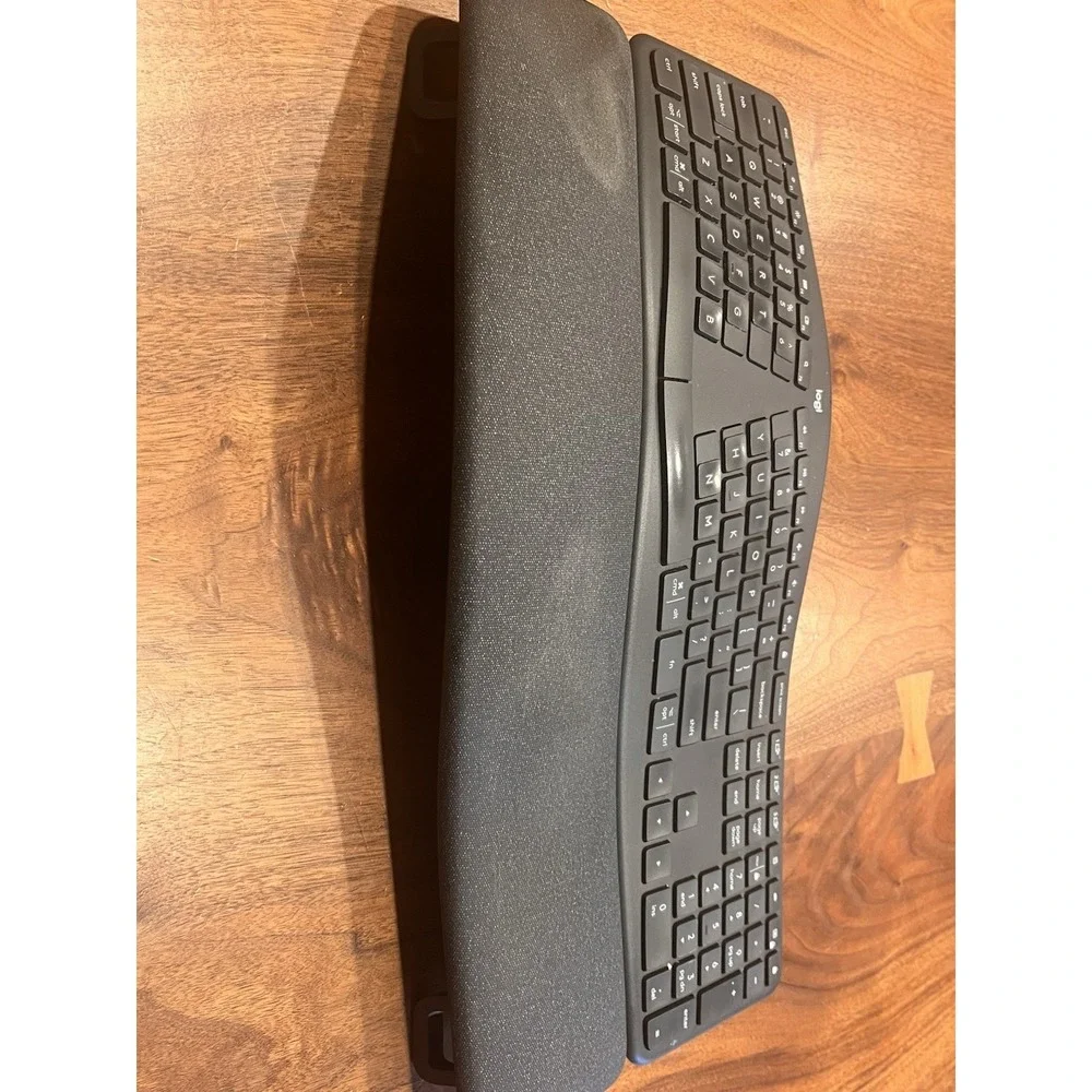 Logitech ERGO K860 Wireless Keyboard -‎ Black